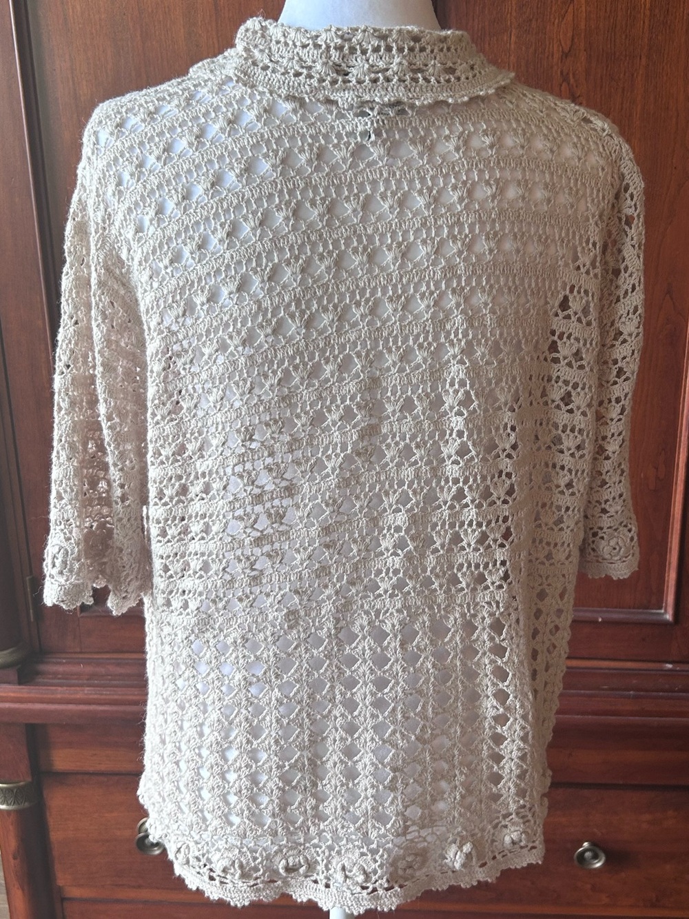 Vintage Women's Cream Crochet Ramie Cotton Button with Peter Pan Collar - Picture 3 of 4